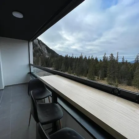 Hillside Snjezna Dolina * Jahorina