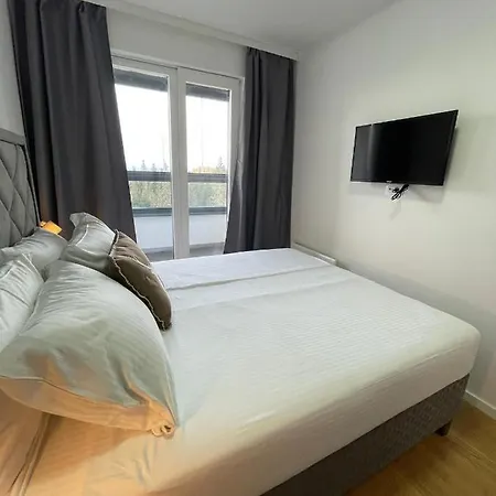 Hillside Snjezna Dolina *